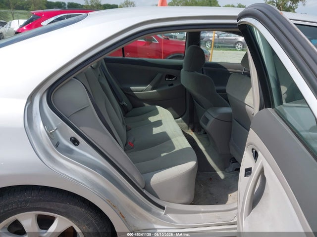 45341135 :رقم المزاد ، 4T4BE46KX8R036780 vin ، 2008 Toyota Camry Le مزاد بيع