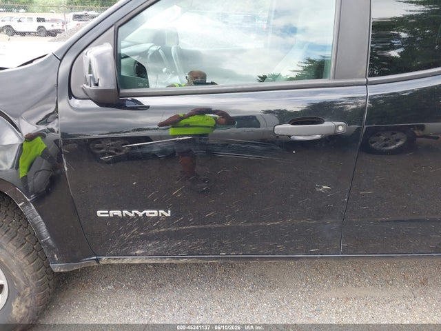 45341137 :رقم المزاد ، 1GTH6BEN1H1263315 vin ، 2017 Gmc Canyon 4wd مزاد بيع