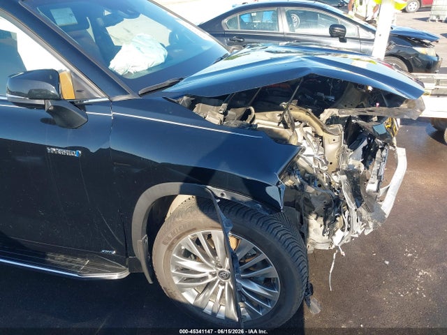 45341147 :رقم المزاد ، 5TDEBRCH7MS016267 vin ، 2021 Toyota Highlander Hybrid Platinum مزاد بيع