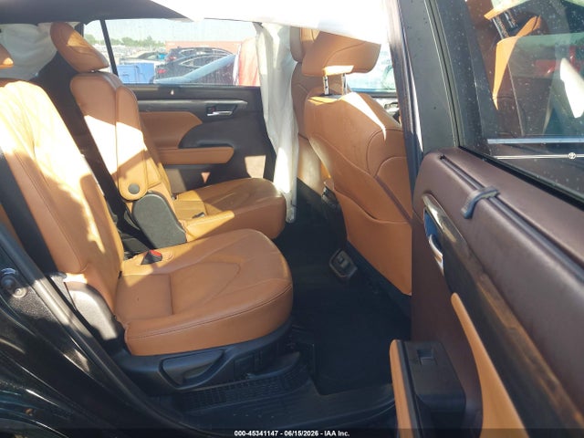 45341147 :رقم المزاد ، 5TDEBRCH7MS016267 vin ، 2021 Toyota Highlander Hybrid Platinum مزاد بيع