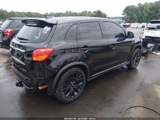 45341160 :رقم المزاد ، JA4AP3AUXJU014284 vin ، 2018 Mitsubishi Outlander Sport 2.0 Le مزاد بيع