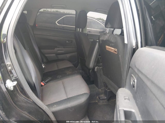 45341160 :رقم المزاد ، JA4AP3AUXJU014284 vin ، 2018 Mitsubishi Outlander Sport 2.0 Le مزاد بيع