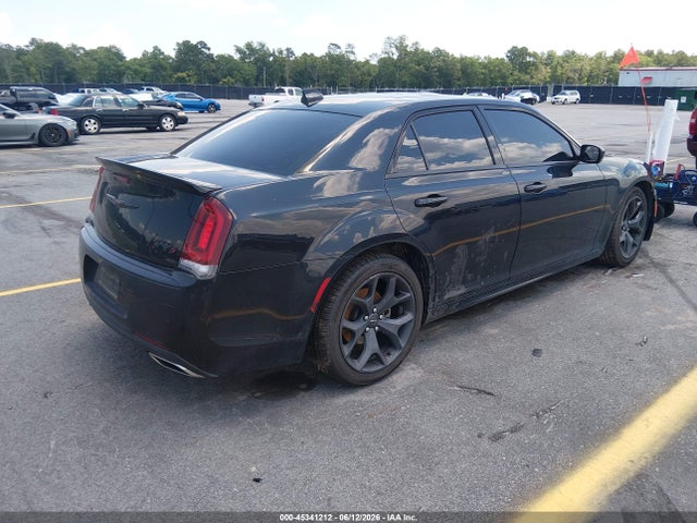 2021 Chrysler 300 300s მანქანა იყიდება აუქციონზე, vin: 2C3CCABT3MH562899, აუქციონის ნომერი: 45341212