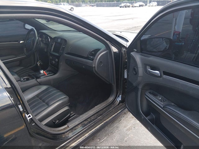 2021 Chrysler 300 300s მანქანა იყიდება აუქციონზე, vin: 2C3CCABT3MH562899, აუქციონის ნომერი: 45341212
