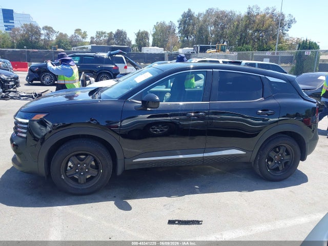 3N8AP6CA9SL429820 Nissan Kicks Sv Fwd