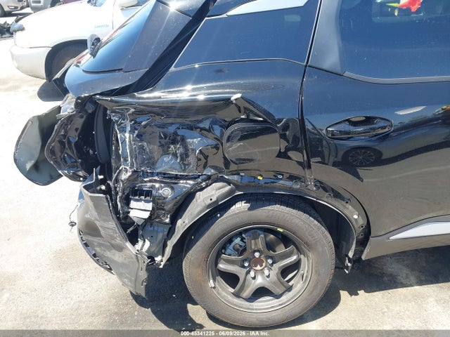 3N8AP6CA9SL429820 Nissan Kicks Sv Fwd