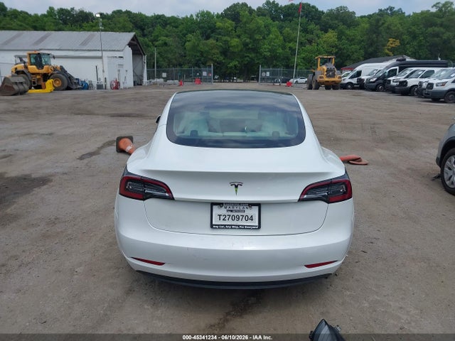 Tesla Model 3 Rear-wheel Drive 2023 5YJ3E1EAXPF480856 Image 17