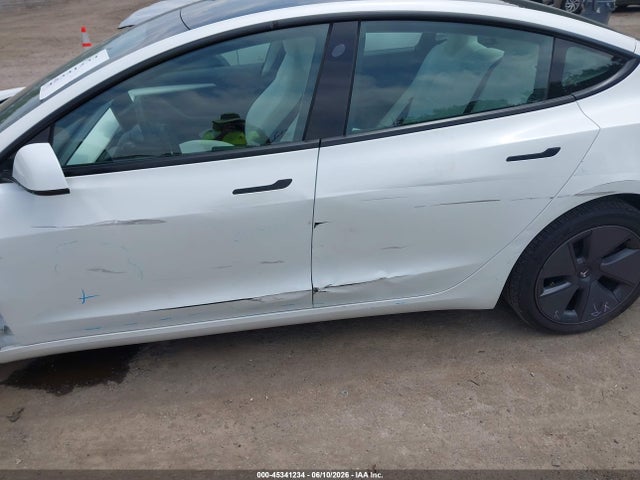 Tesla Model 3 Rear-wheel Drive 2023 5YJ3E1EAXPF480856 Image 21
