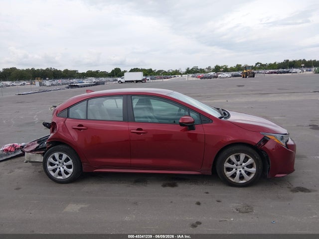 45341239 :رقم المزاد ، 5YFEPMAE3NP367832 vin ، 2022 Toyota Corolla Le مزاد بيع