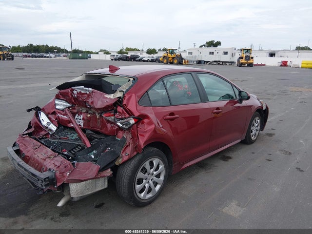 45341239 :رقم المزاد ، 5YFEPMAE3NP367832 vin ، 2022 Toyota Corolla Le مزاد بيع