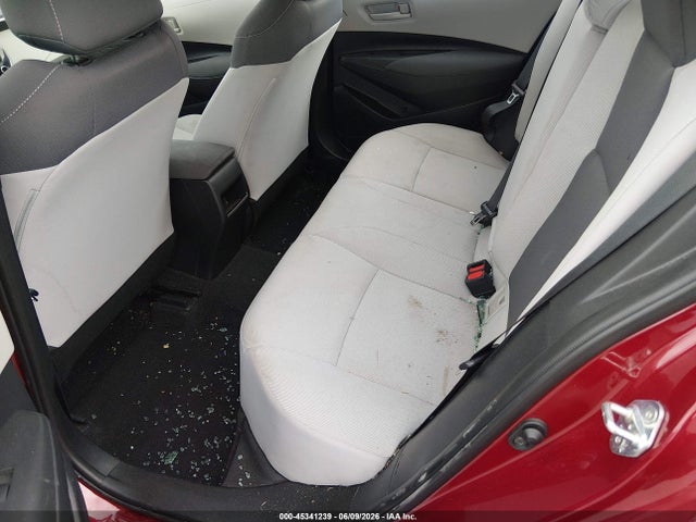 45341239 :رقم المزاد ، 5YFEPMAE3NP367832 vin ، 2022 Toyota Corolla Le مزاد بيع
