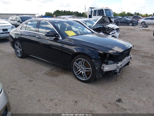 2019 Mercedes-benz E 300 მანქანა იყიდება აუქციონზე, vin: WDDZF4JB2KA617058, აუქციონის ნომერი: 45341268