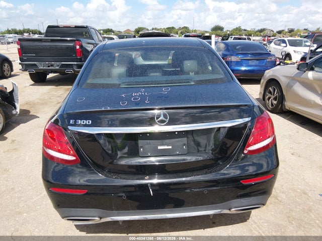 2019 Mercedes-benz E 300 მანქანა იყიდება აუქციონზე, vin: WDDZF4JB2KA617058, აუქციონის ნომერი: 45341268
