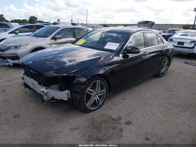 2019 Mercedes-benz E 300 მანქანა იყიდება აუქციონზე, vin: WDDZF4JB2KA617058, აუქციონის ნომერი: 45341268