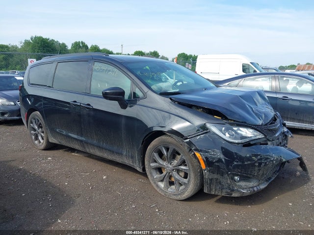 Aukcja sprzedaży 2019 Chrysler Pacifica Touring L Plus, vin: 2C4RC1EG8KR588815, numer aukcji: 45341271