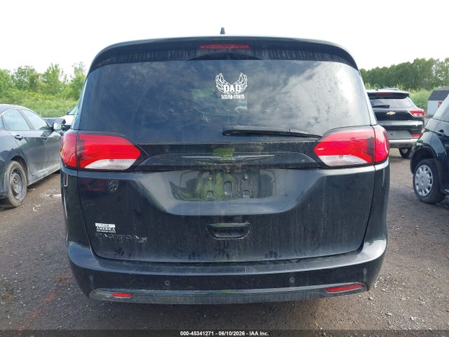 45341271 :رقم المزاد ، 2C4RC1EG8KR588815 vin ، 2019 Chrysler Pacifica Touring L Plus مزاد بيع