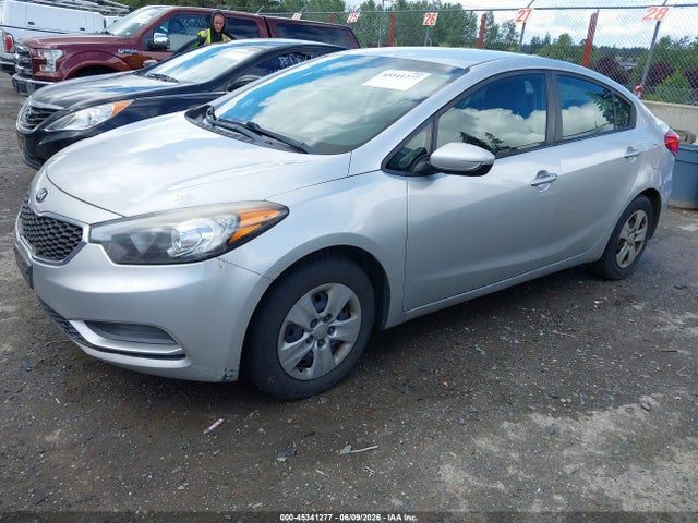 KIA FORTE LX 2014 KNAFK4A66E5214383 Image 2