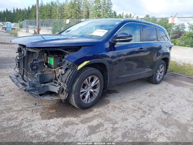 45341280 :رقم المزاد ، 5TDJKRFH9FS131403 vin ، 2015 Toyota Highlander Xle V6 مزاد بيع