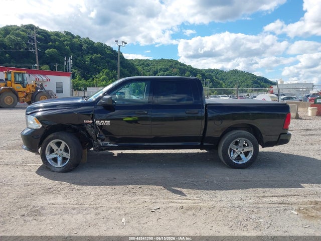 Продаж на аукціоні авто 2015 Ram 1500 Express, vin: 1C6RR7KT3FS588302, номер лоту: 45341290