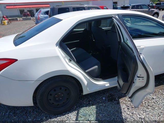 2T1BURHE2HC789612 Toyota COROLLA L