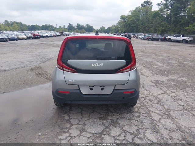 KIA SOUL LX 2022 KNDJ23AU9N7805558 Image 16