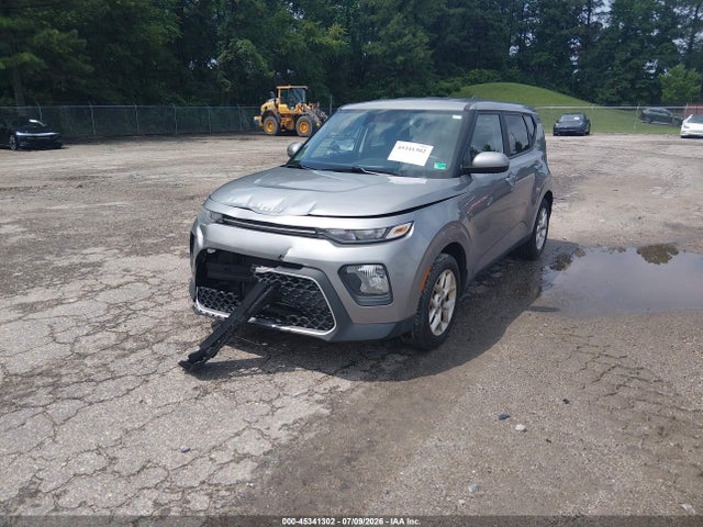 KIA SOUL LX 2022 KNDJ23AU9N7805558 Image 2
