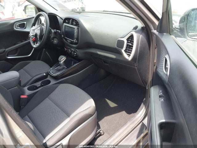 KIA SOUL LX 2022 KNDJ23AU9N7805558 Image 5