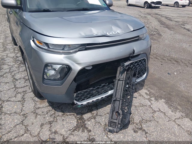 KIA SOUL LX 2022 KNDJ23AU9N7805558 Image 6