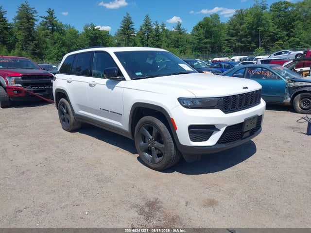 2025 Jeep Grand Cherokee Altitude X 4x4 მანქანა იყიდება აუქციონზე, vin: 1C4RJHAGXSC318448, აუქციონის ნომერი: 45341321