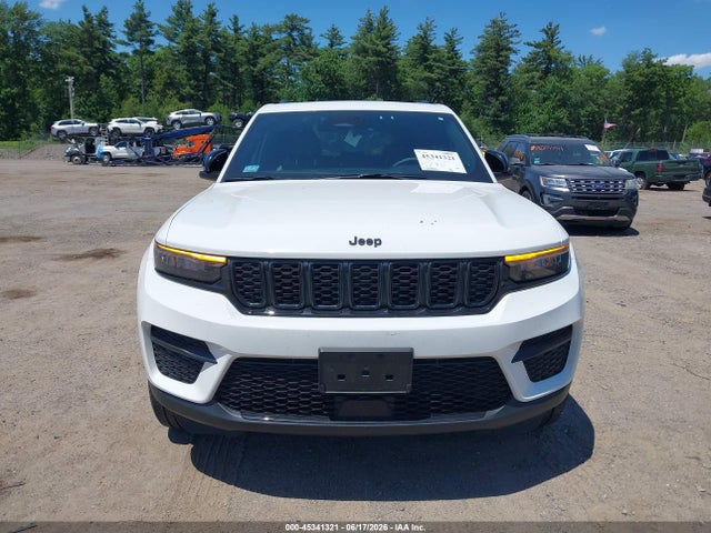 2025 Jeep Grand Cherokee Altitude X 4x4 მანქანა იყიდება აუქციონზე, vin: 1C4RJHAGXSC318448, აუქციონის ნომერი: 45341321