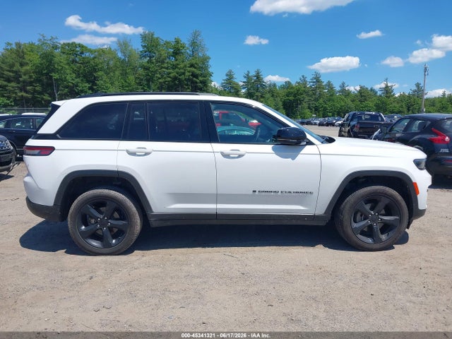 2025 Jeep Grand Cherokee Altitude X 4x4 მანქანა იყიდება აუქციონზე, vin: 1C4RJHAGXSC318448, აუქციონის ნომერი: 45341321