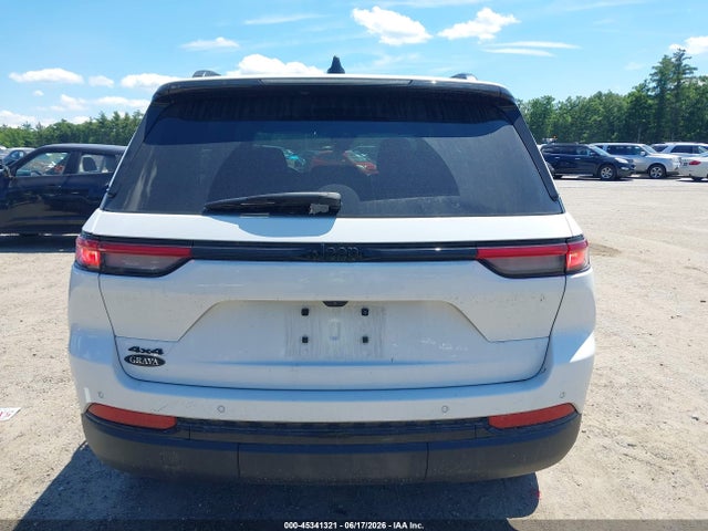 2025 Jeep Grand Cherokee Altitude X 4x4 მანქანა იყიდება აუქციონზე, vin: 1C4RJHAGXSC318448, აუქციონის ნომერი: 45341321