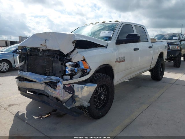 Продаж на аукціоні авто 2017 Ram 2500 Tradesman  4x4 6'4 Box, vin: 3C6UR5CL5HG647955, номер лоту: 45341322