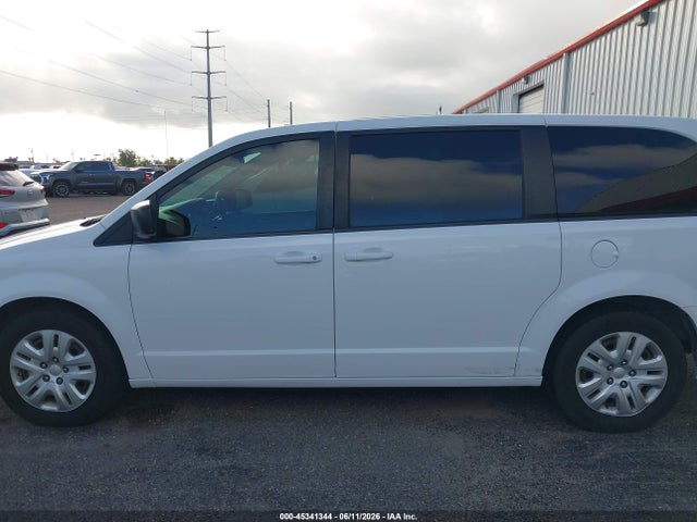 Продаж на аукціоні авто 2018 Dodge Grand Caravan Se, vin: 2C4RDGBG6JR318663, номер лоту: 45341344