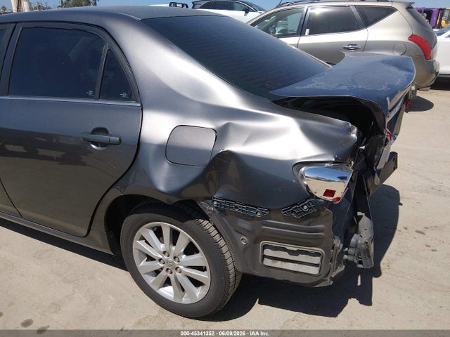 2013 Toyota Corolla Le მანქანა იყიდება აუქციონზე, vin: 5YFBU4EE8DP158106, აუქციონის ნომერი: 45341352