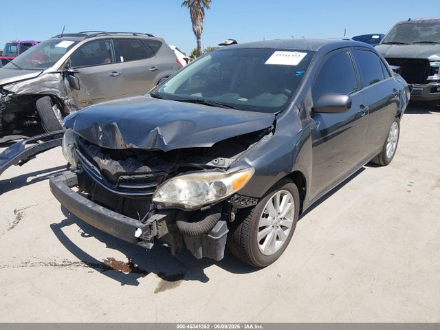 2013 Toyota Corolla Le მანქანა იყიდება აუქციონზე, vin: 5YFBU4EE8DP158106, აუქციონის ნომერი: 45341352