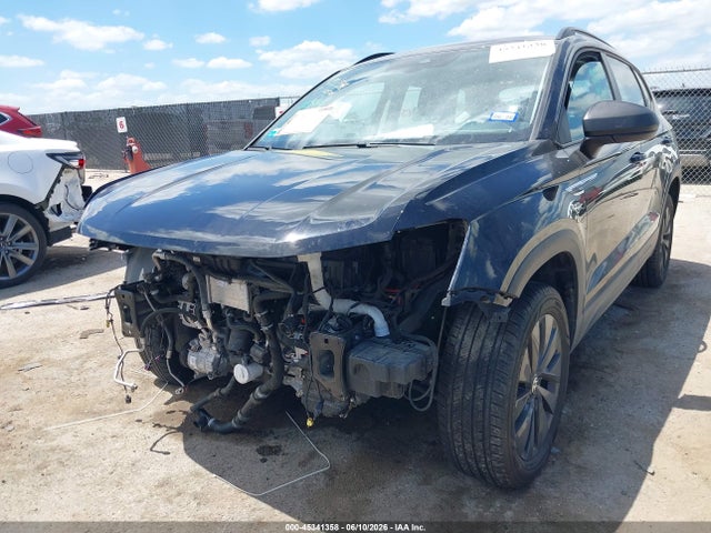 45341358 :رقم المزاد ، 3VV5X7B21RM055626 vin ، 2024 Volkswagen Taos 1.5t S مزاد بيع