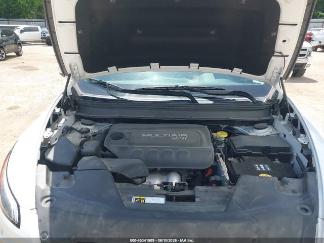 Продажа на аукционе авто 2017 Jeep Cherokee Latitude Fwd, vin: 1C4PJLCB8HD232943, номер лота: 45341509
