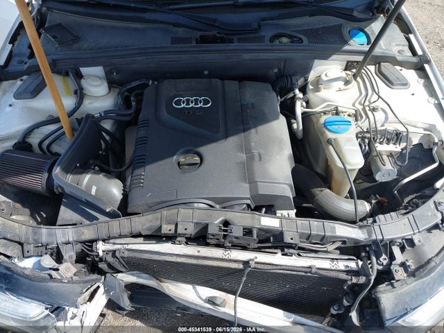 45341539 :رقم المزاد ، WAUBFAFL0EA050779 vin ، 2014 Audi A4 2.0t Premium مزاد بيع