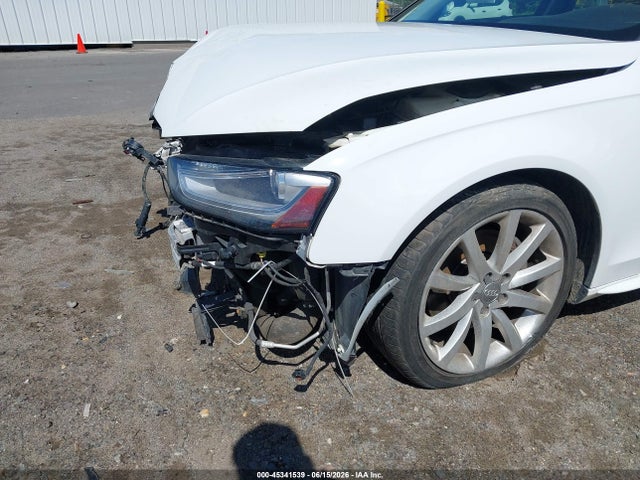 45341539 :رقم المزاد ، WAUBFAFL0EA050779 vin ، 2014 Audi A4 2.0t Premium مزاد بيع
