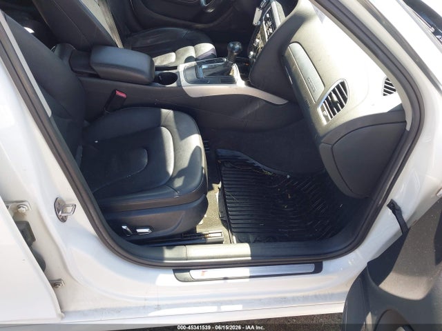 45341539 :رقم المزاد ، WAUBFAFL0EA050779 vin ، 2014 Audi A4 2.0t Premium مزاد بيع