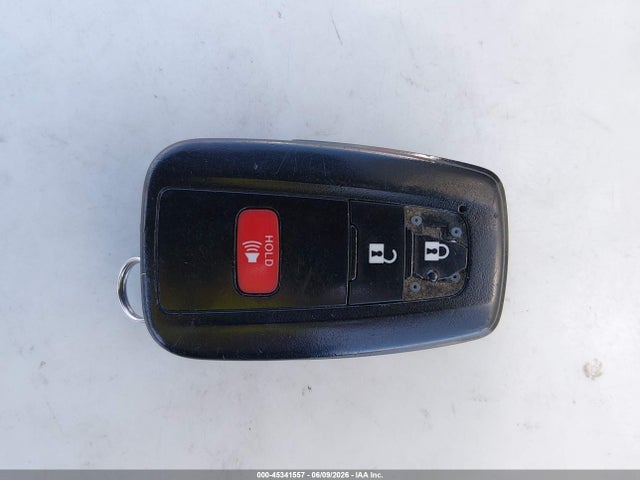JTDKARFU9H3033769 Toyota Prius Three Touring