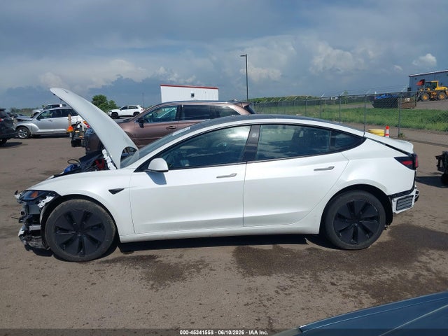 Продажа на аукционе авто 2025 Tesla Model 3 Long Range All-wheel Drive, vin: 5YJ3E1EB3SF885328, номер лота: 45341558