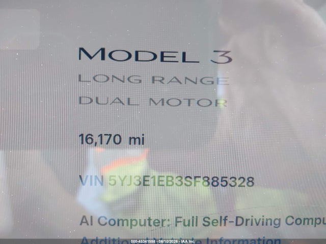 Продажа на аукционе авто 2025 Tesla Model 3 Long Range All-wheel Drive, vin: 5YJ3E1EB3SF885328, номер лота: 45341558