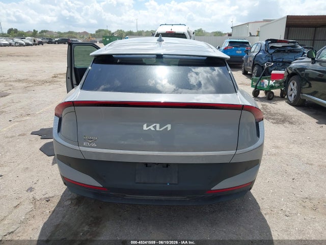 2025 Kia Ev6 Light Long Range Rwd მანქანა იყიდება აუქციონზე, vin: 5XYC34JAXSG008185, აუქციონის ნომერი: 45341559