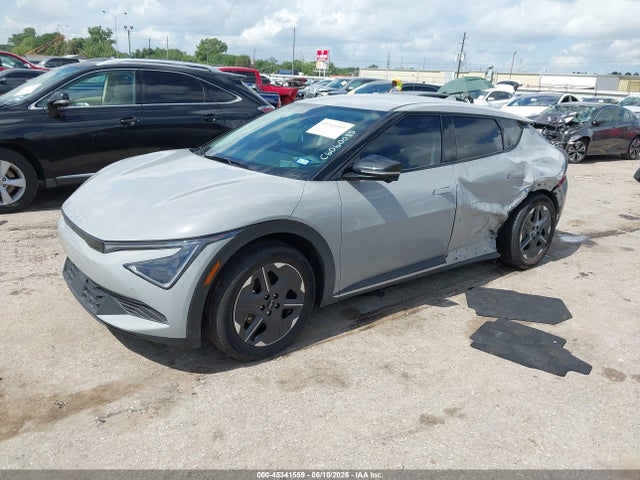 2025 Kia Ev6 Light Long Range Rwd მანქანა იყიდება აუქციონზე, vin: 5XYC34JAXSG008185, აუქციონის ნომერი: 45341559