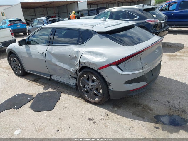 2025 Kia Ev6 Light Long Range Rwd მანქანა იყიდება აუქციონზე, vin: 5XYC34JAXSG008185, აუქციონის ნომერი: 45341559