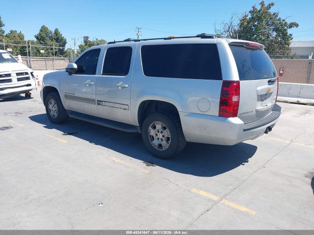 Chevrolet Suburban Lt 2014 1GNSCJE0XER223610 Image 3