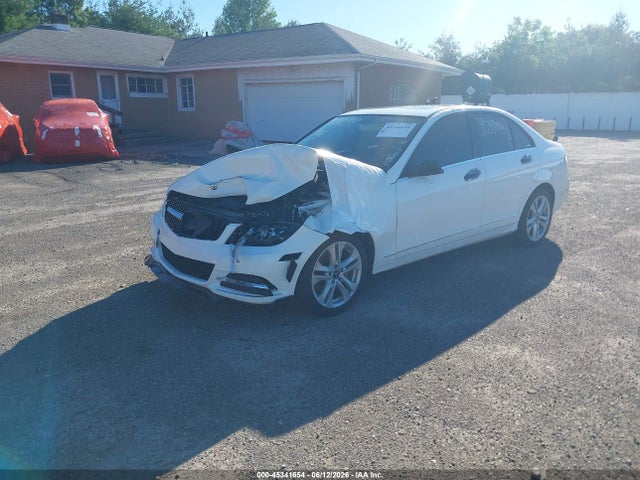 Aukcja sprzedaży 2013 Mercedes-benz C 300 Luxury 4matic, vin: WDDGF8AB5DR284356, numer aukcji: 45341654