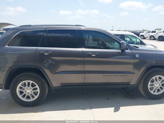 1C4RJFAG8KC754171 Jeep Grand Cherokee Laredo E 4x4